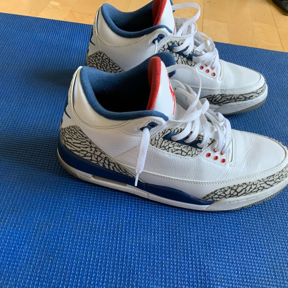 Jordans - Picture 3 of 4